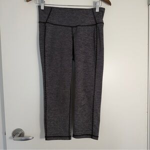 Old Navy Gray Cropped Leggings tights